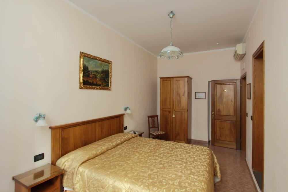 Hotel Margaret Florenz Exterior foto