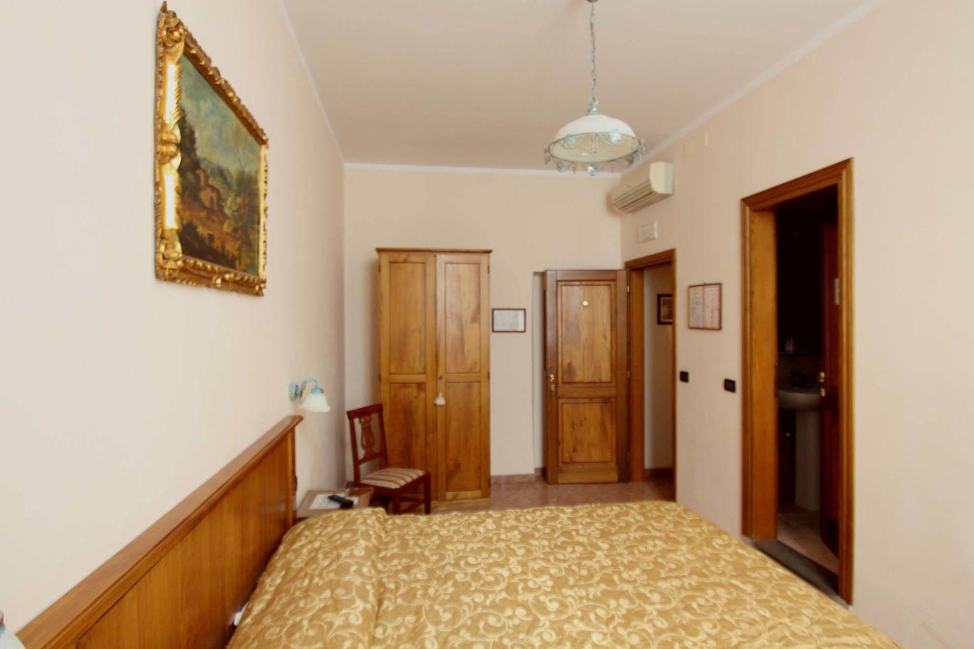 Hotel Margaret Florenz Exterior foto